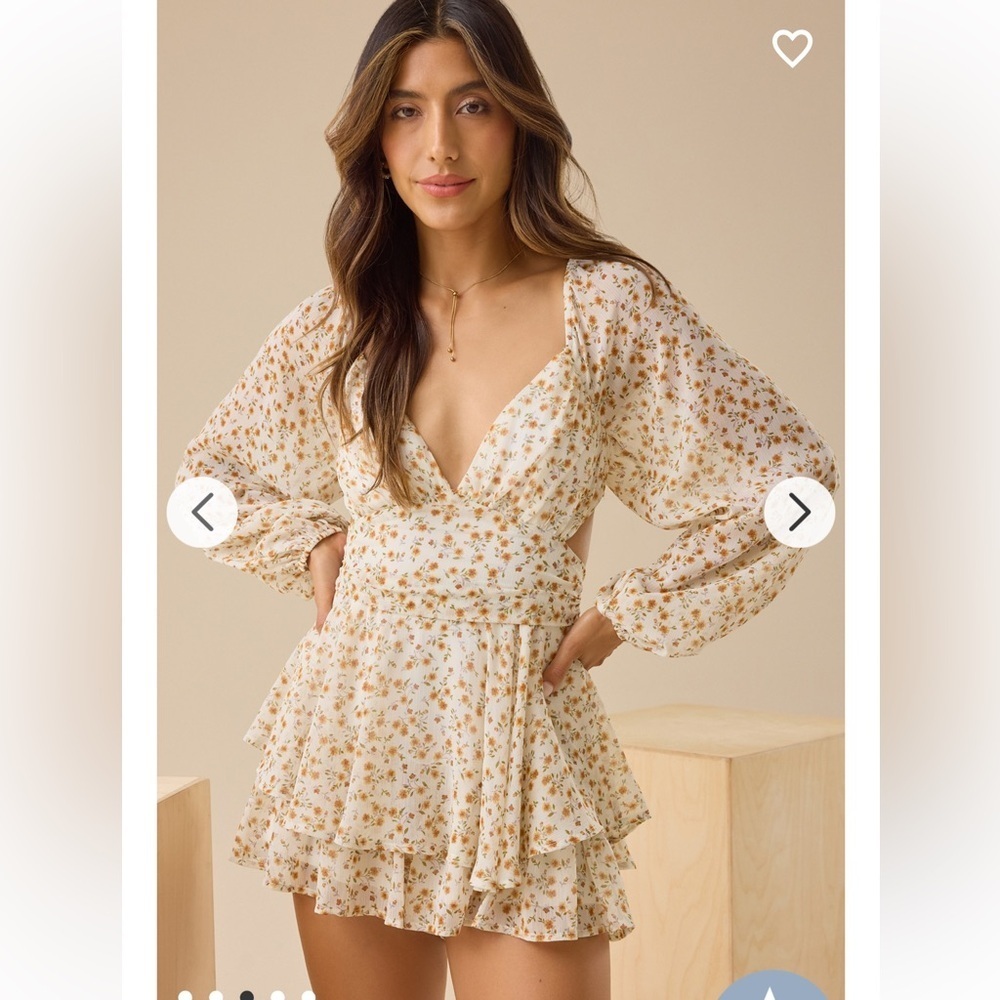 New with tags Altar’d State Laila Floral Romper - Picture 3 of 5